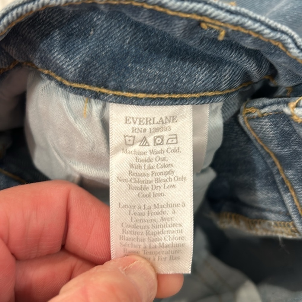 Everlane The Curvy‎ Cheeky Straight Leg Jean 32 Crop NWT - Picture 12 of 17
